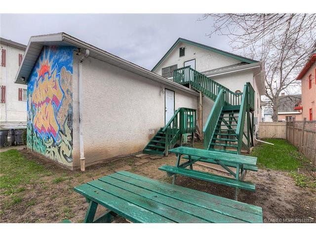 Kelowna Okanagan Lake Hostel מראה חיצוני תמונה